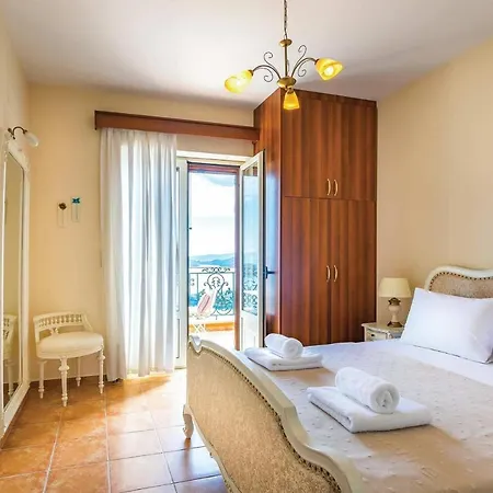 Βίλα Perigiali Sleeps 6 Air Con Wifi
